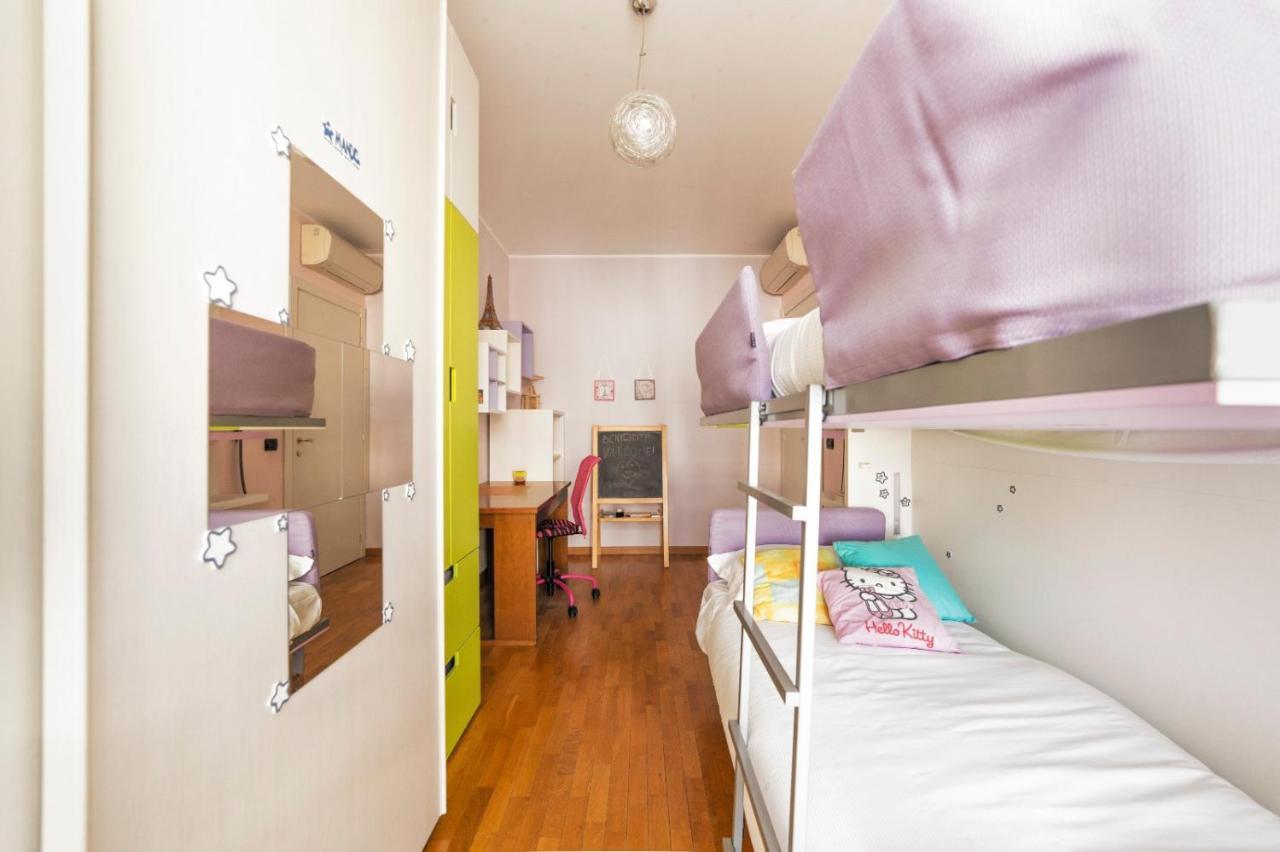 Milano Rogoredo Apartment With Garage 外观 照片