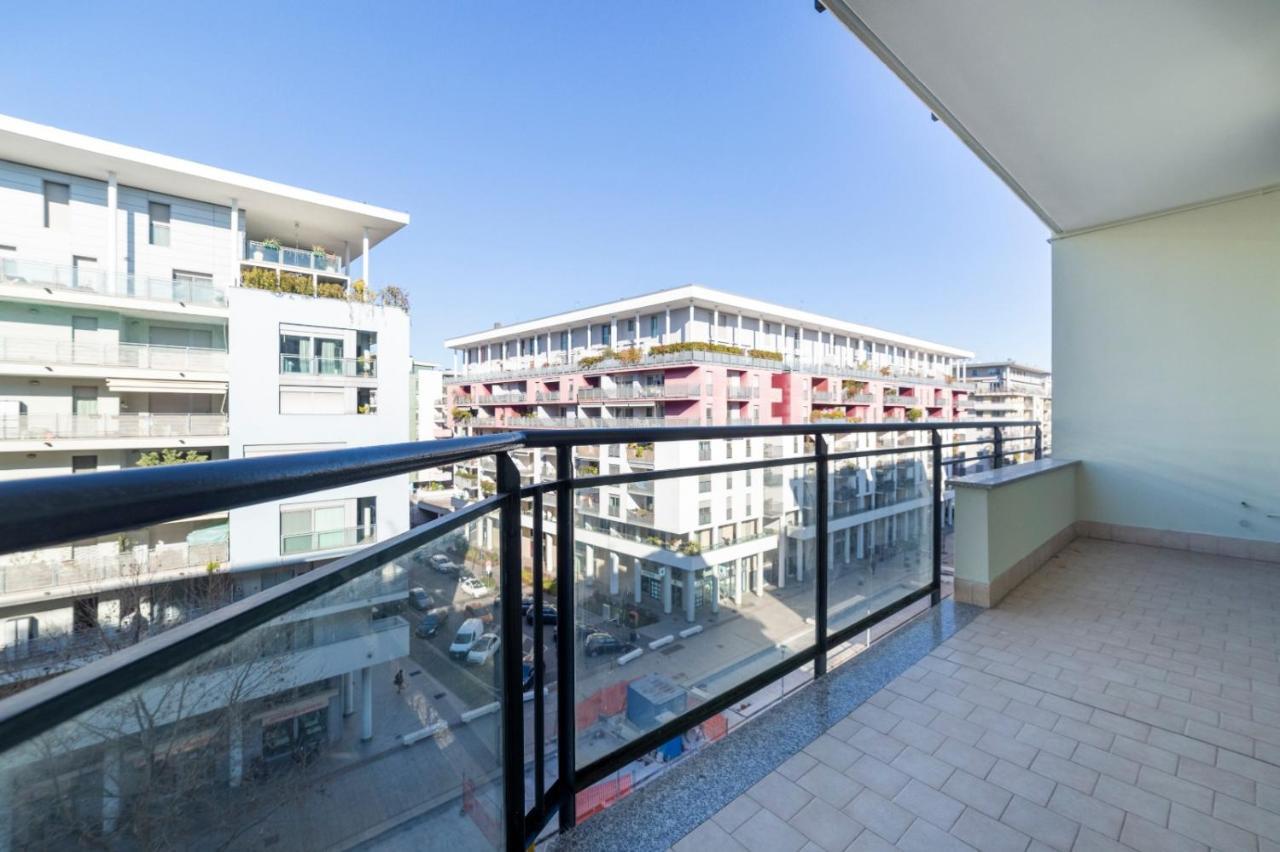 Milano Rogoredo Apartment With Garage 外观 照片